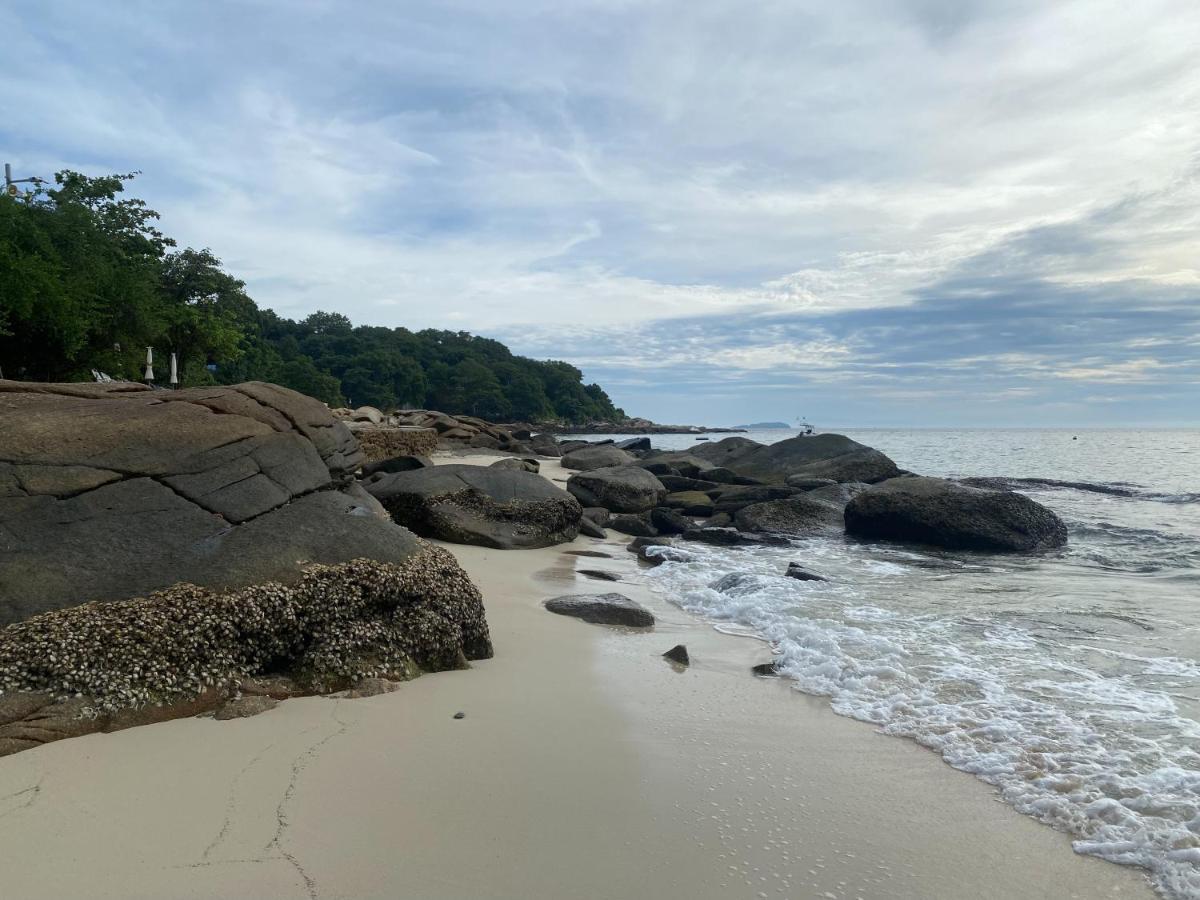 Banthaisangthain Resort Koh Samet Exterior photo